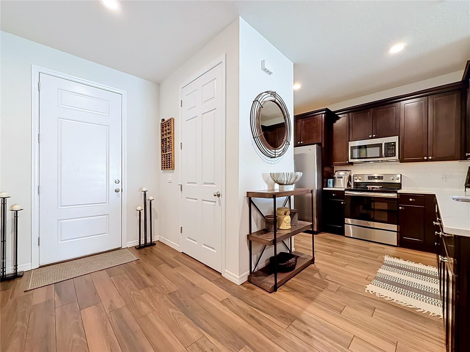 2270 MONTVIEW DRIVE