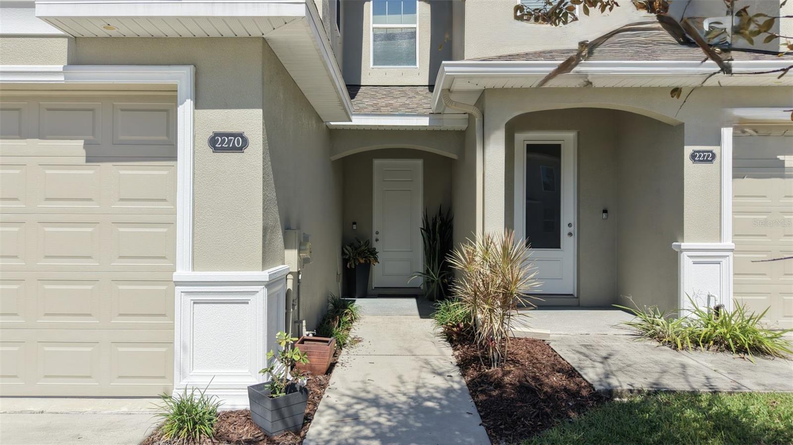 2270 MONTVIEW DRIVE