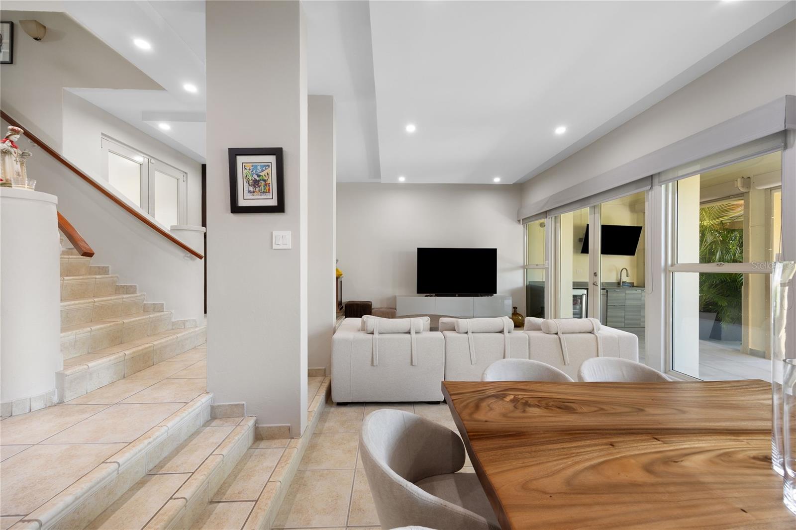 AQUABELLA - Residential