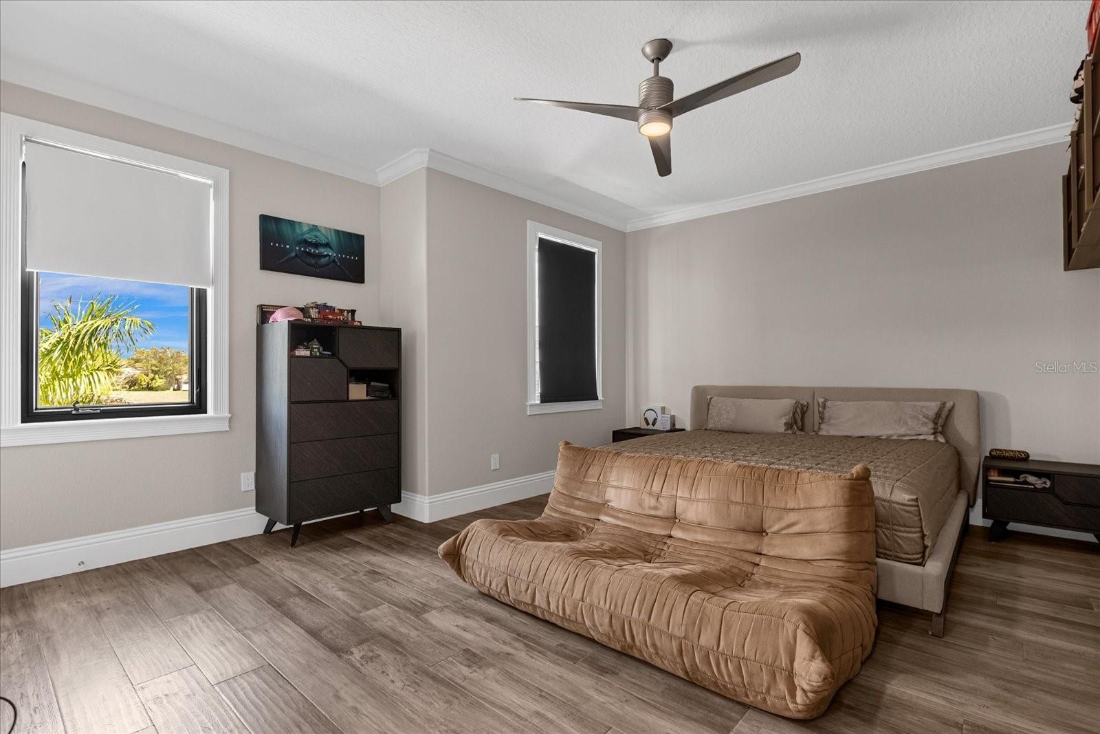 EMERSON POINTE - Residential