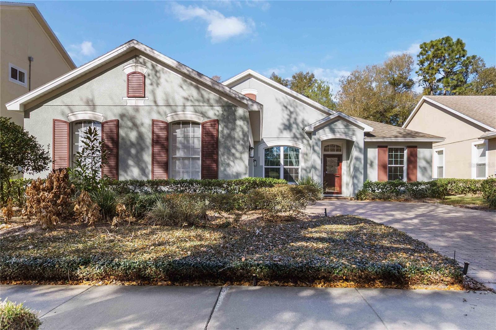 440 VICTORIA HILLS DRIVE