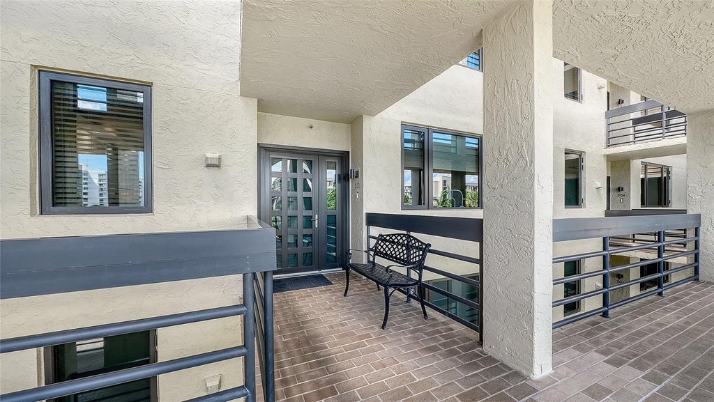 Photo of 1075 Gulf Of Mexico Drive #303, Longboat Key, FL 34228 (MLS # A4704636)