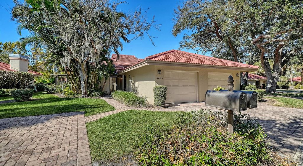 Photo of 5039 Kestral Park #67, Sarasota, FL 34231 (MLS # A4679896)