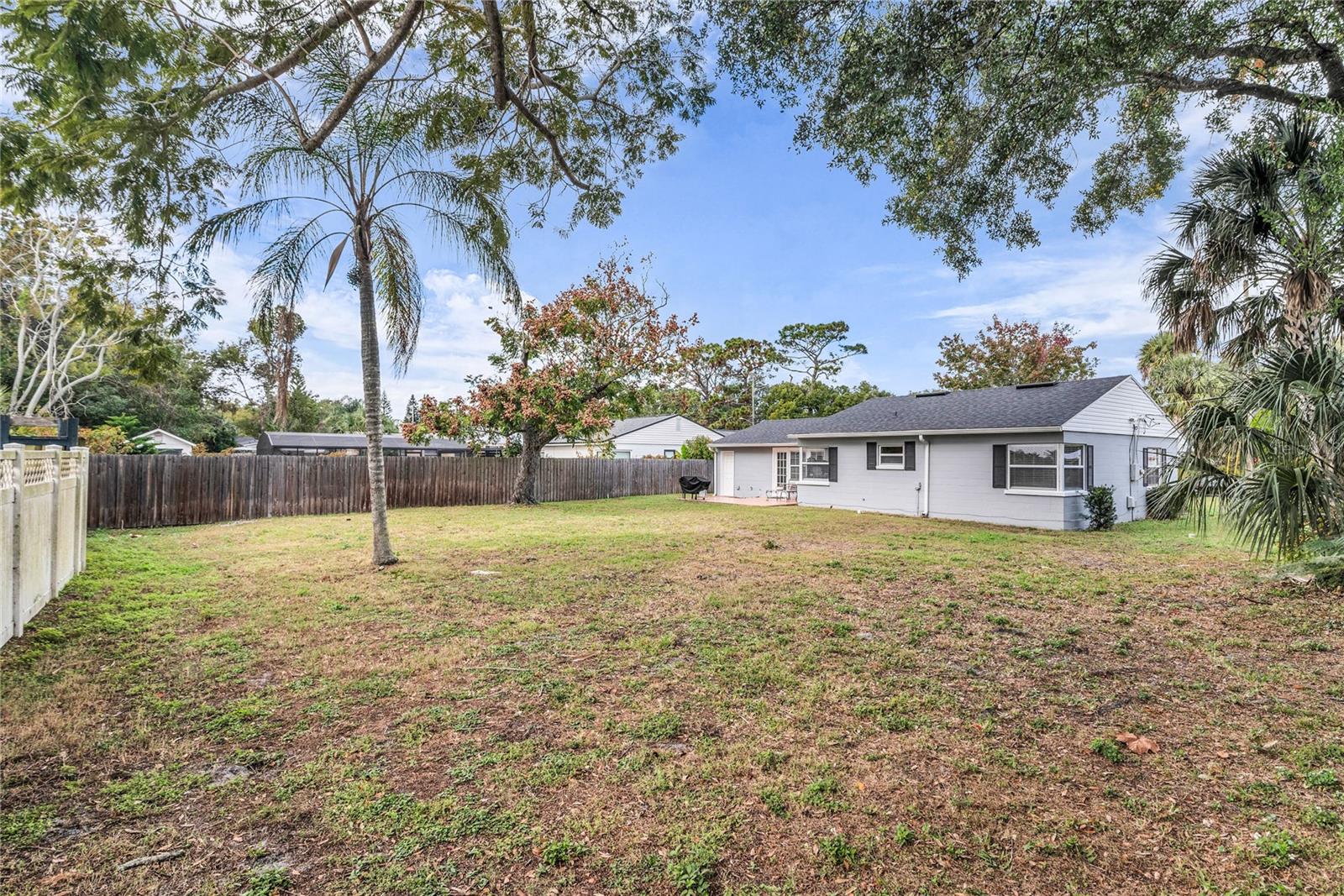 GOLFVIEW - Residential