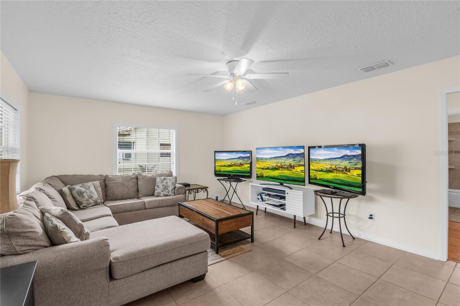 GOLFVIEW - Residential