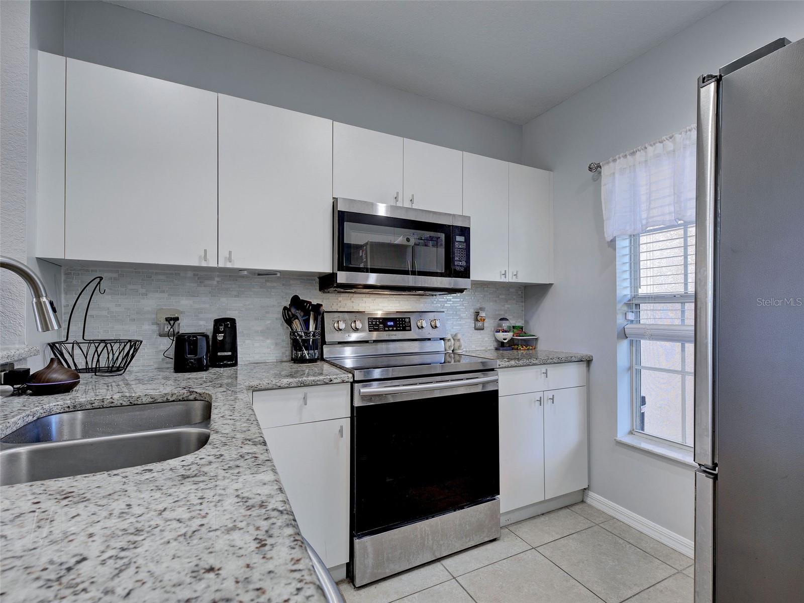 LAKE VIEW VI/HERITAGE LAKE PARK - Residential