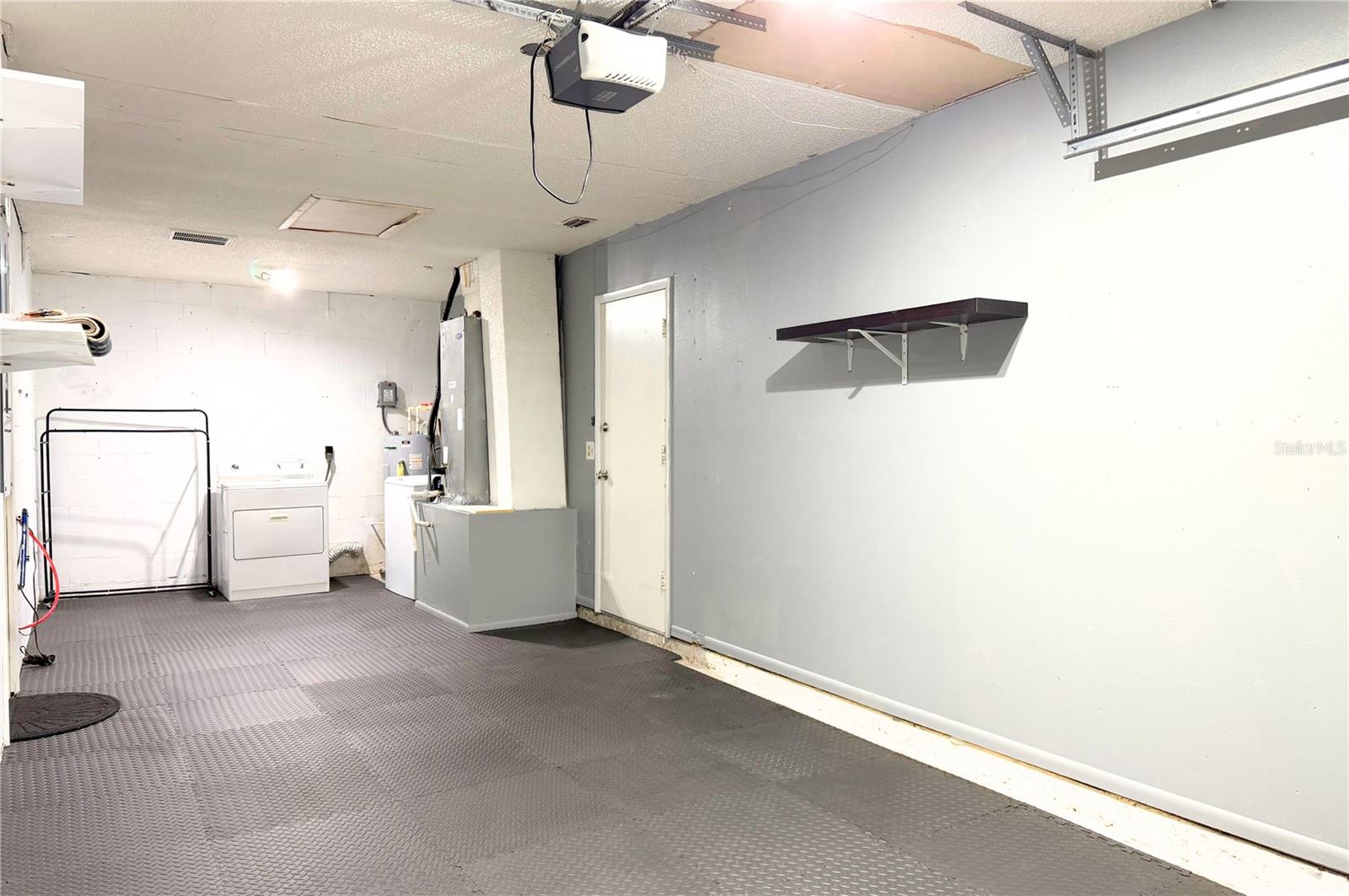 BAYSIDE MEADOWS-PHASE I - Residential