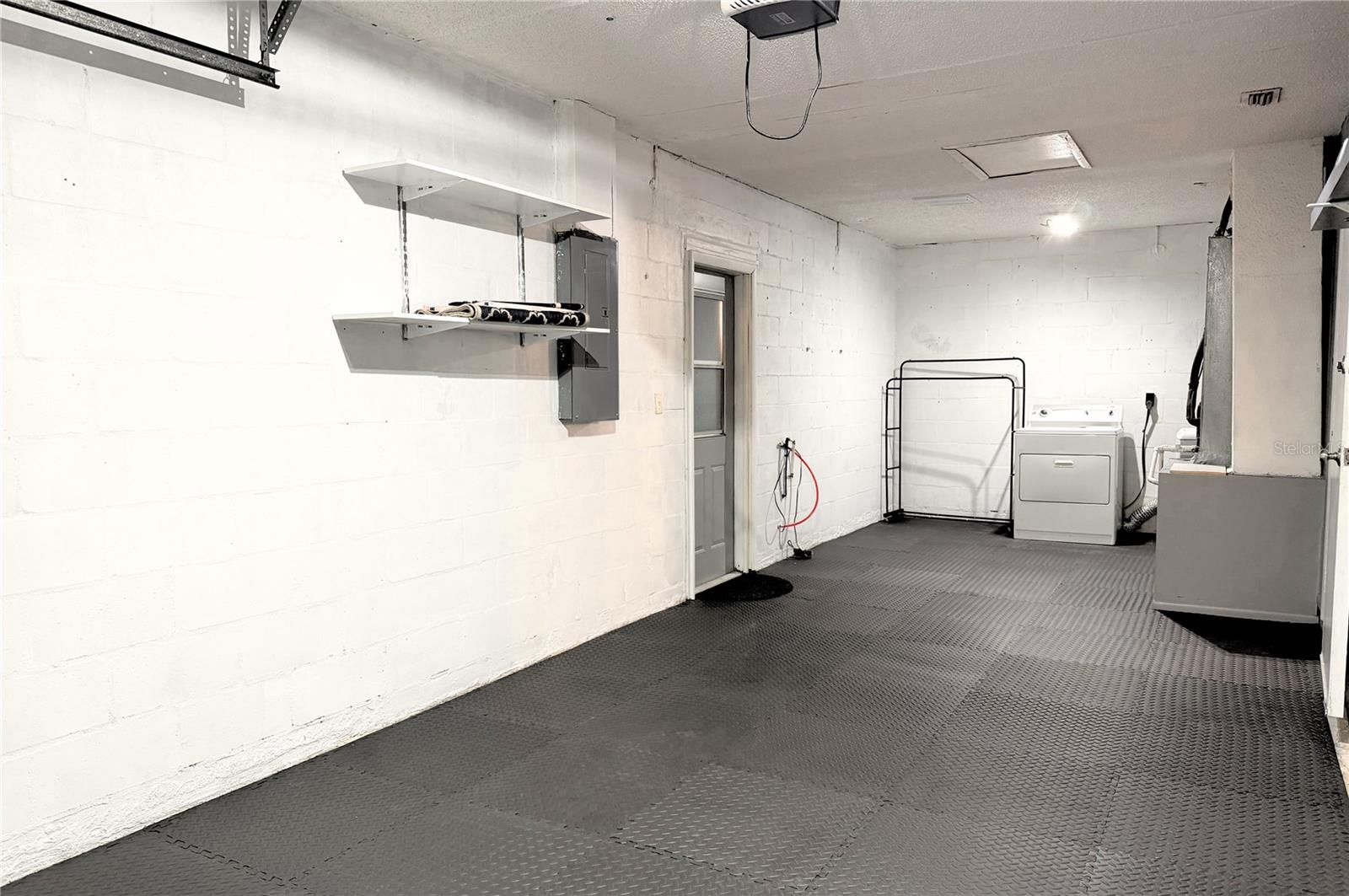 BAYSIDE MEADOWS-PHASE I - Residential