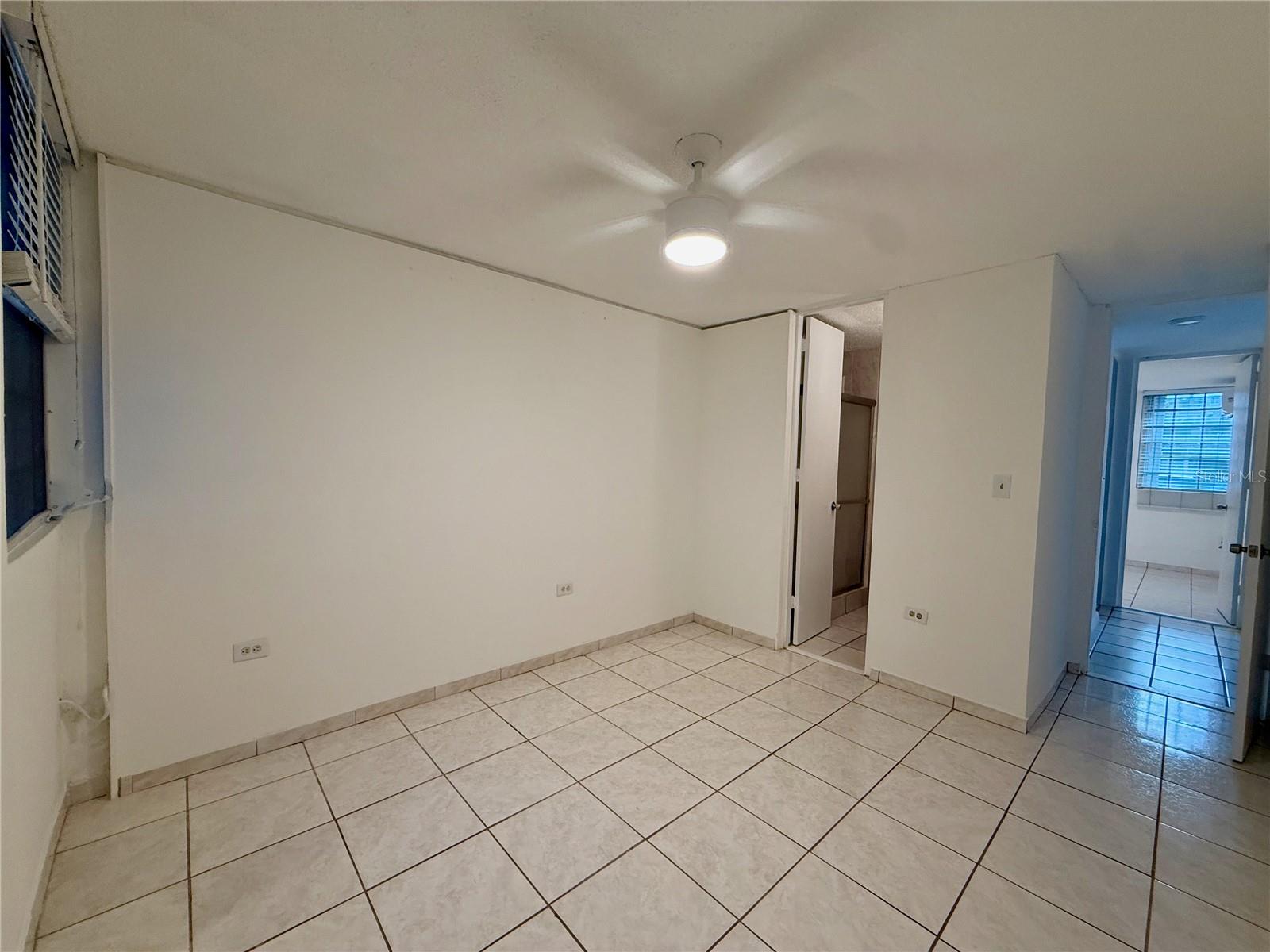 CONDOMINIO COSTA DEL SOL - Residential