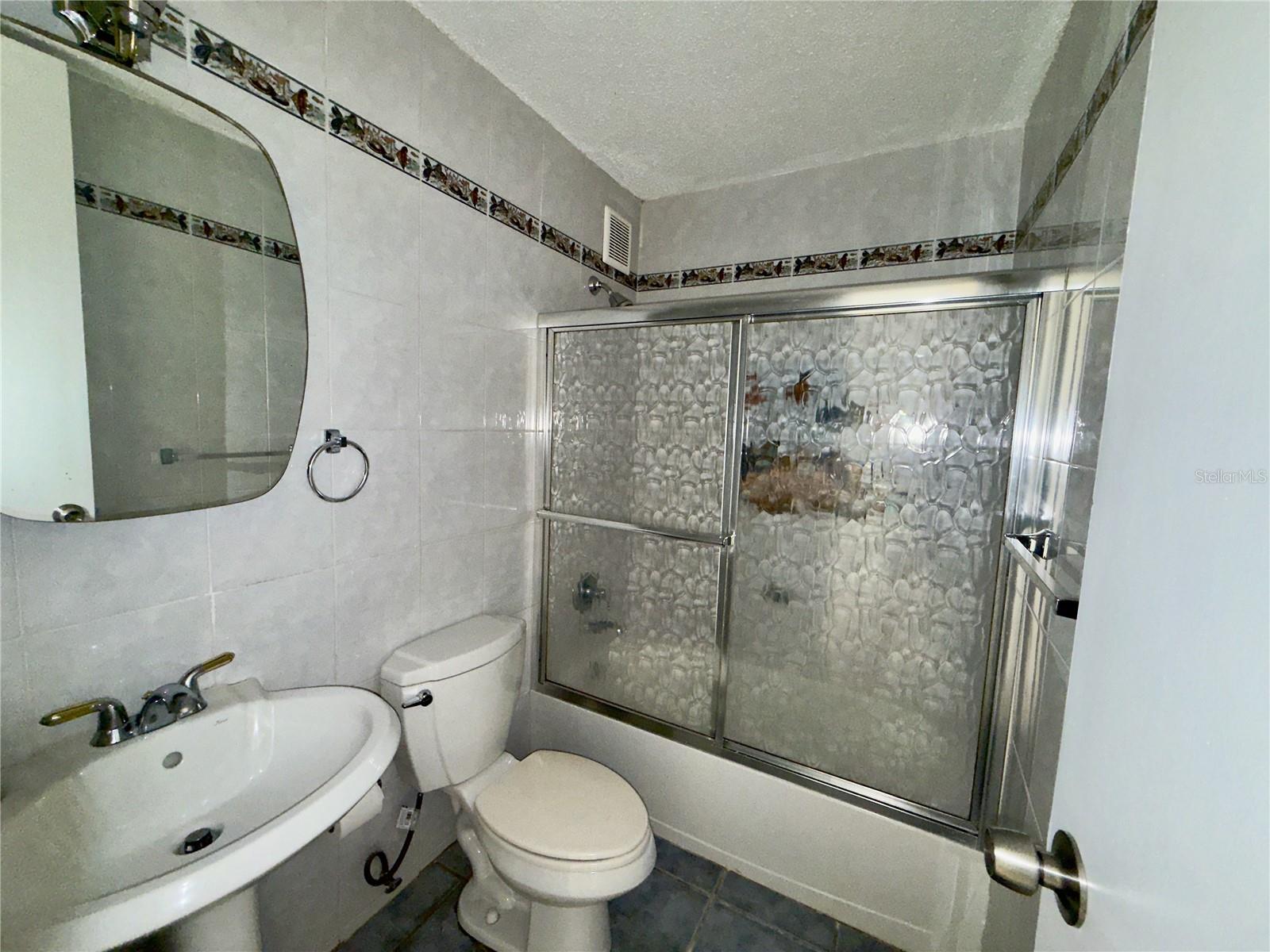 CONDOMINIO COSTA DEL SOL - Residential