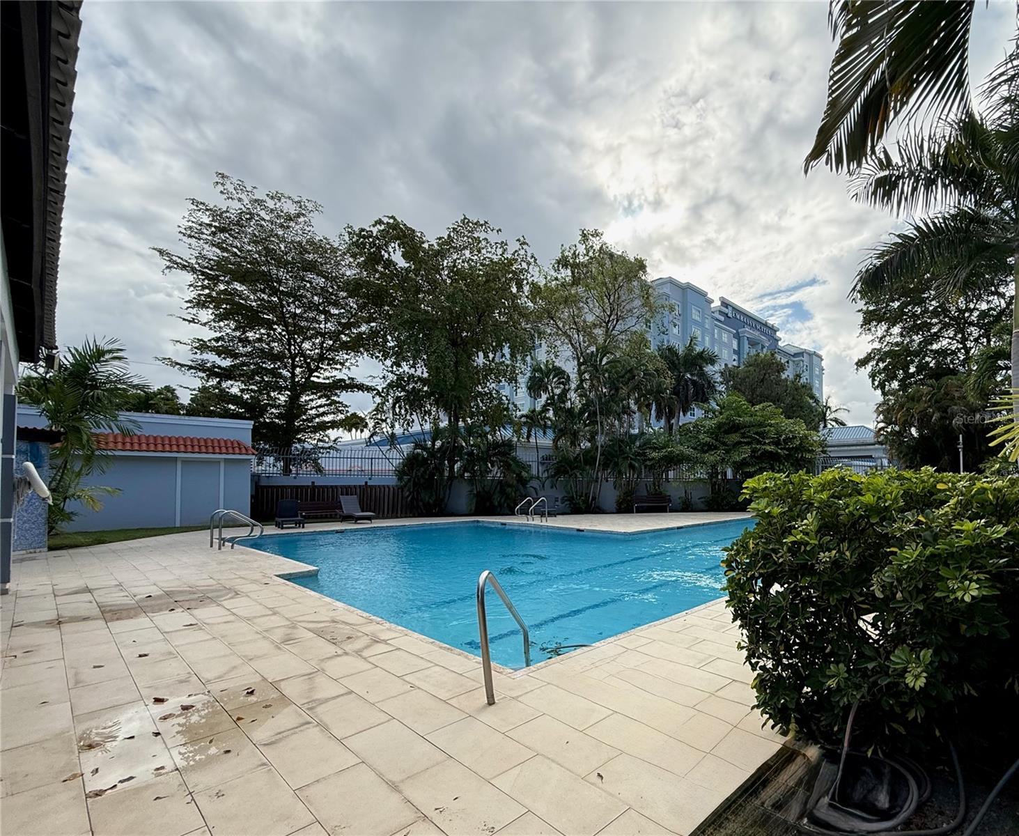 CONDOMINIO COSTA DEL SOL - Residential