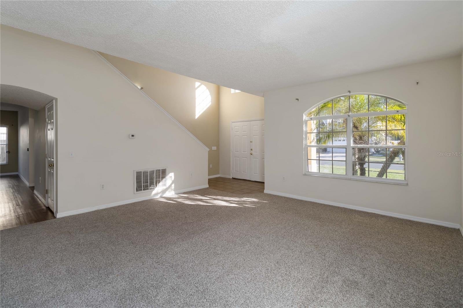 DAHLIA RESERVE AT CRESCENT LAKES - Residential