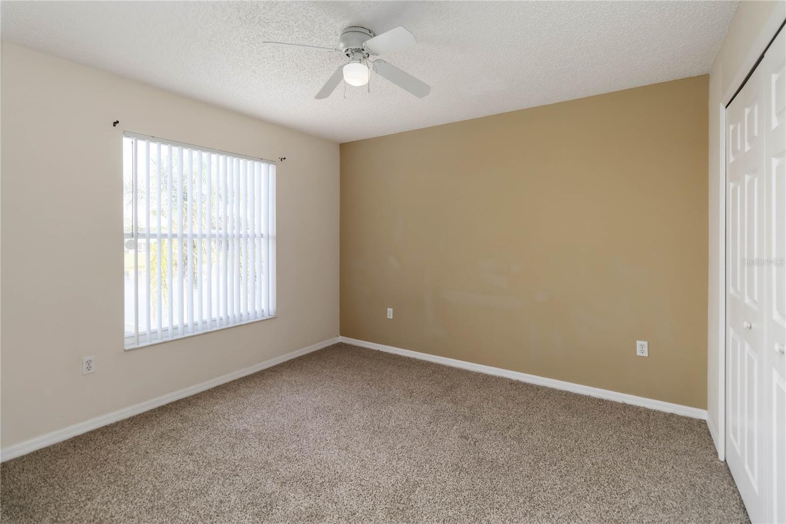 DAHLIA RESERVE AT CRESCENT LAKES - Residential