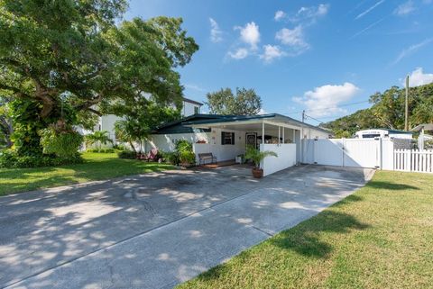 A home in TAMPA