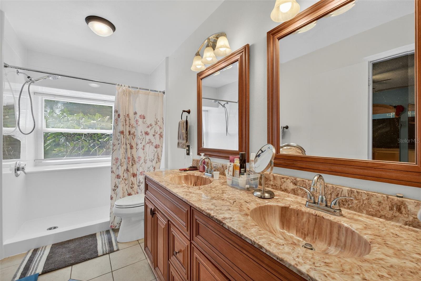 ALAFAYA WOODS PH 2 - Residential