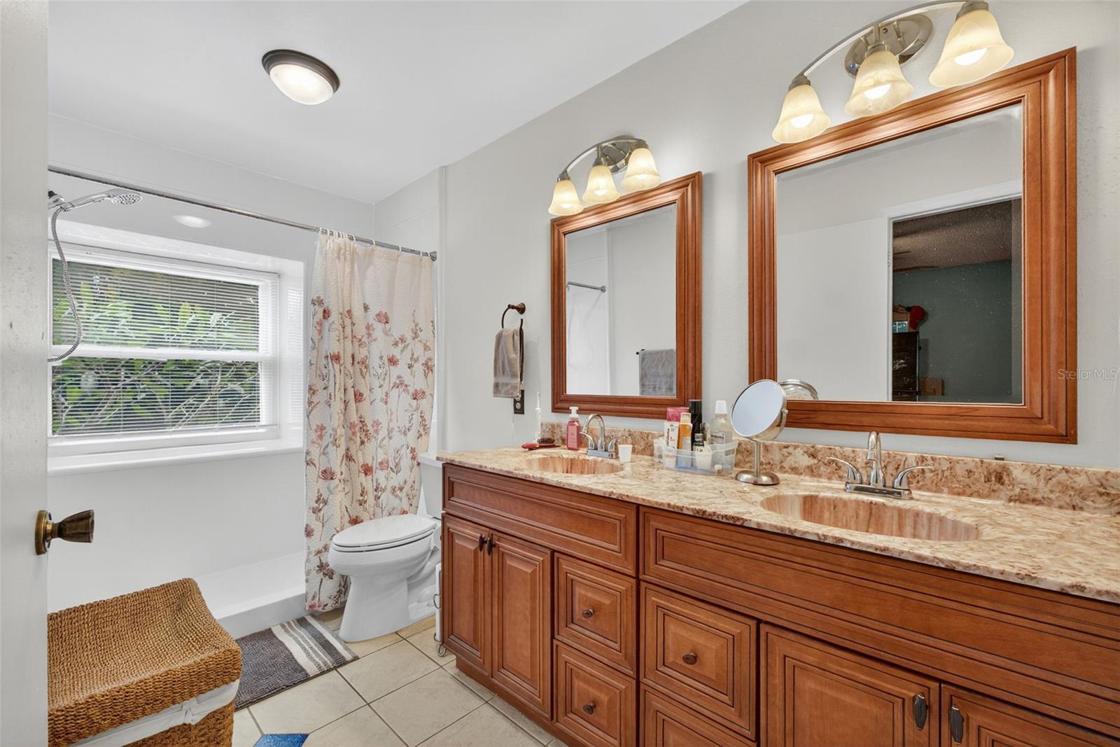 ALAFAYA WOODS PH 2 - Residential