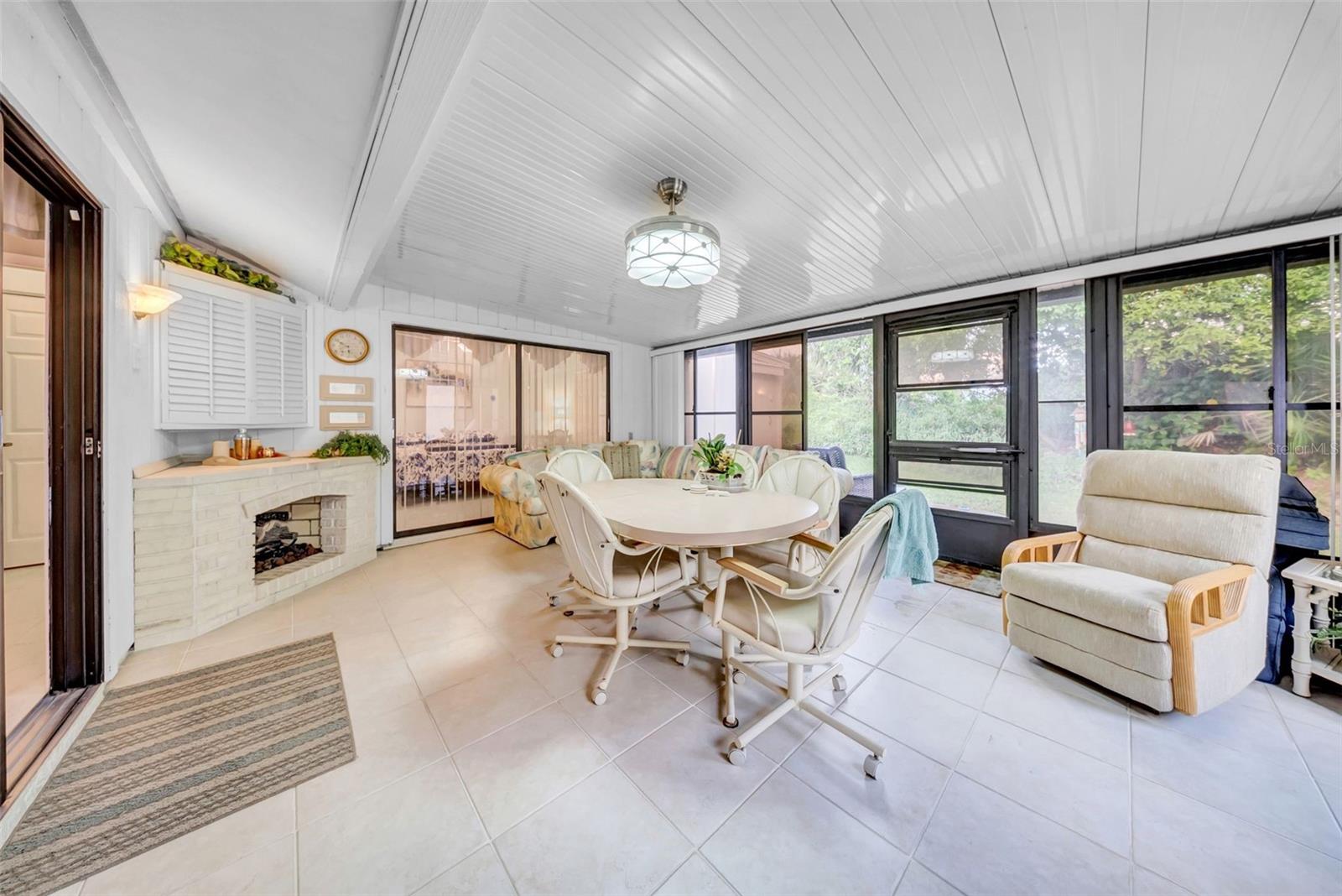 20 WINDRUSH BAY DRIVE