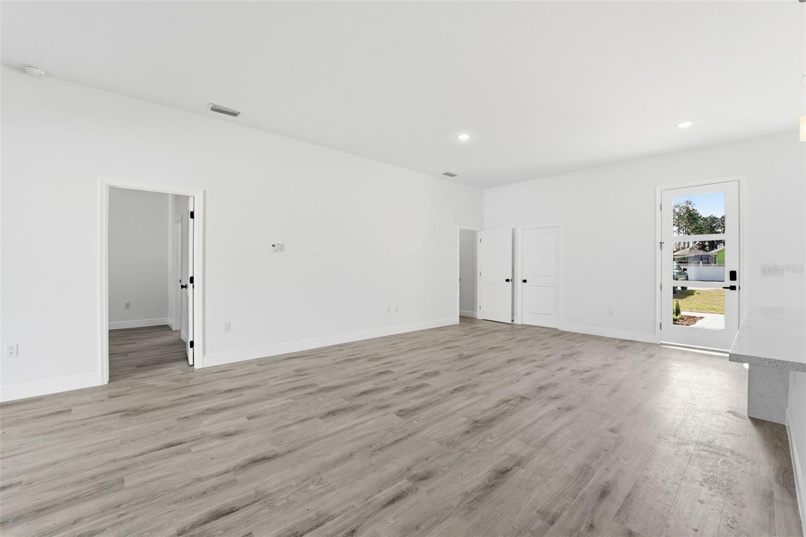 MARION OAKS UN 10 - Residential