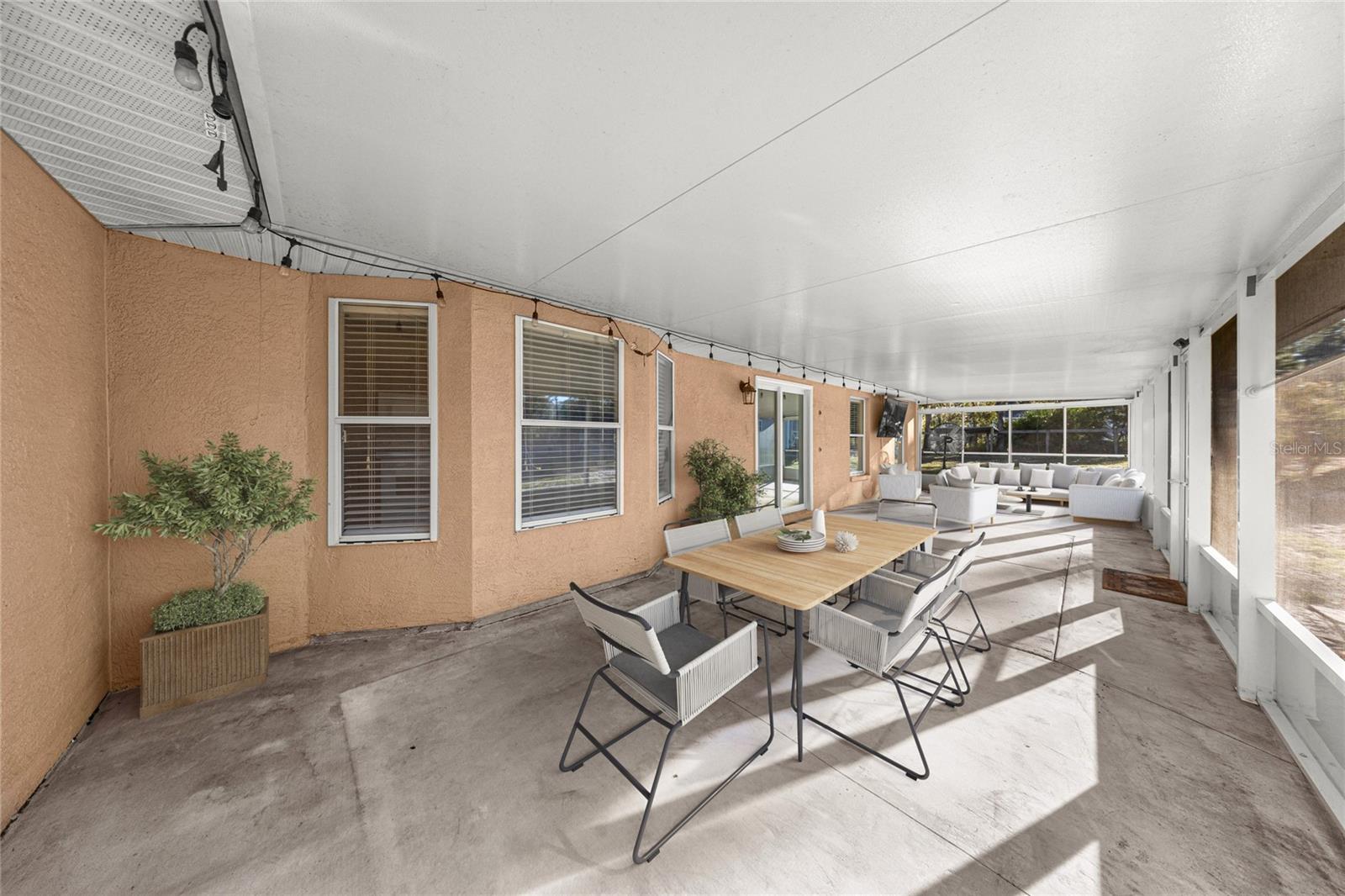 ROLLING HILLS UN 02 - Residential
