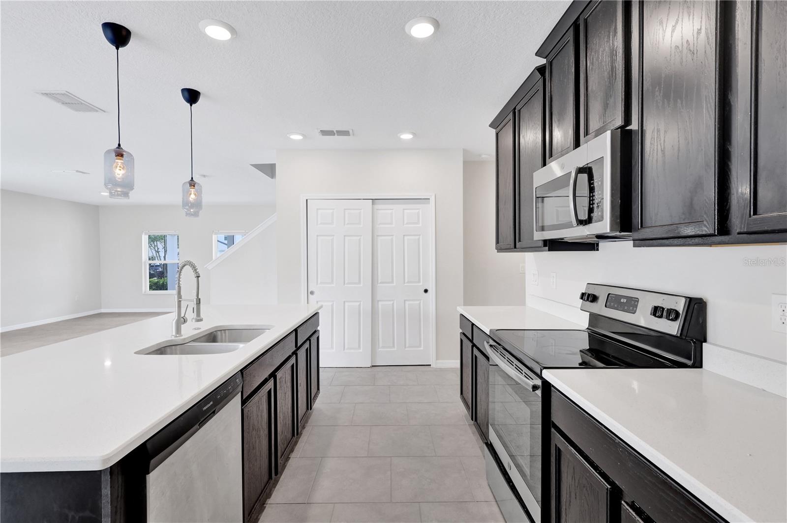 SAWGRASS BAY PH 3A - Residential