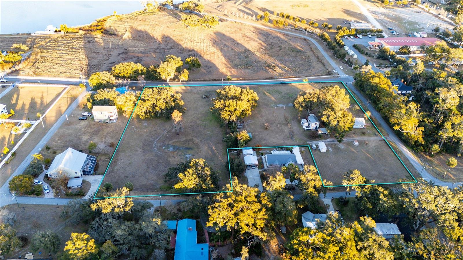 MAY JONES HEIGHTS - Land