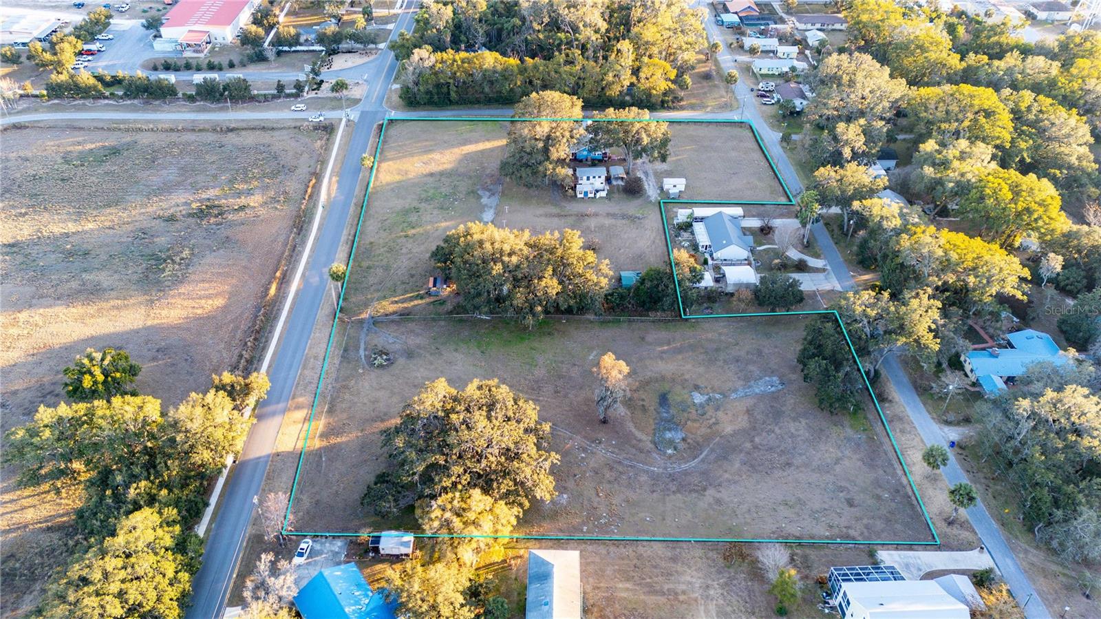 MAY JONES HEIGHTS - Land