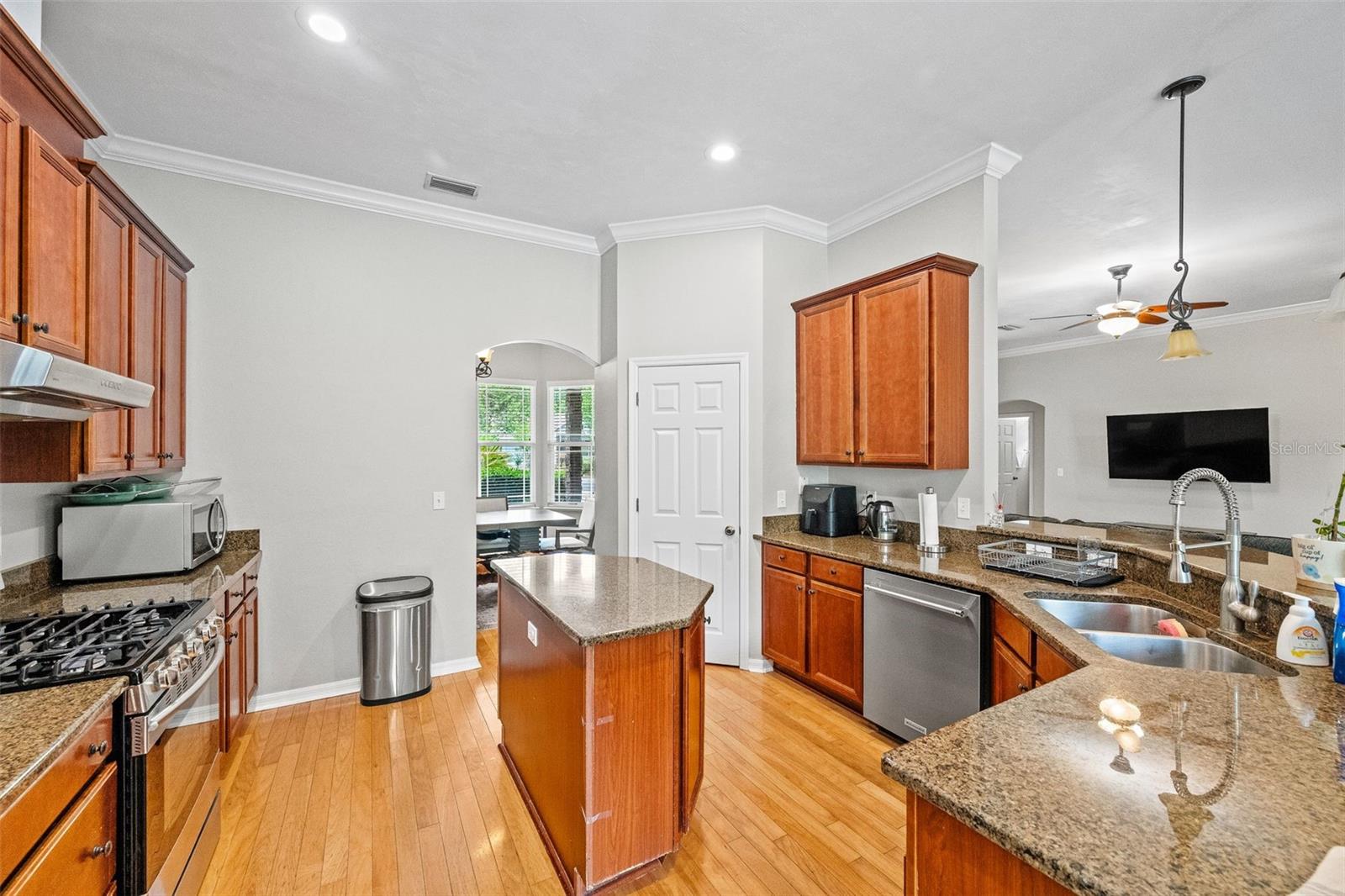 LONGLEAF UNIT 2 PH 5 - Residential Lease