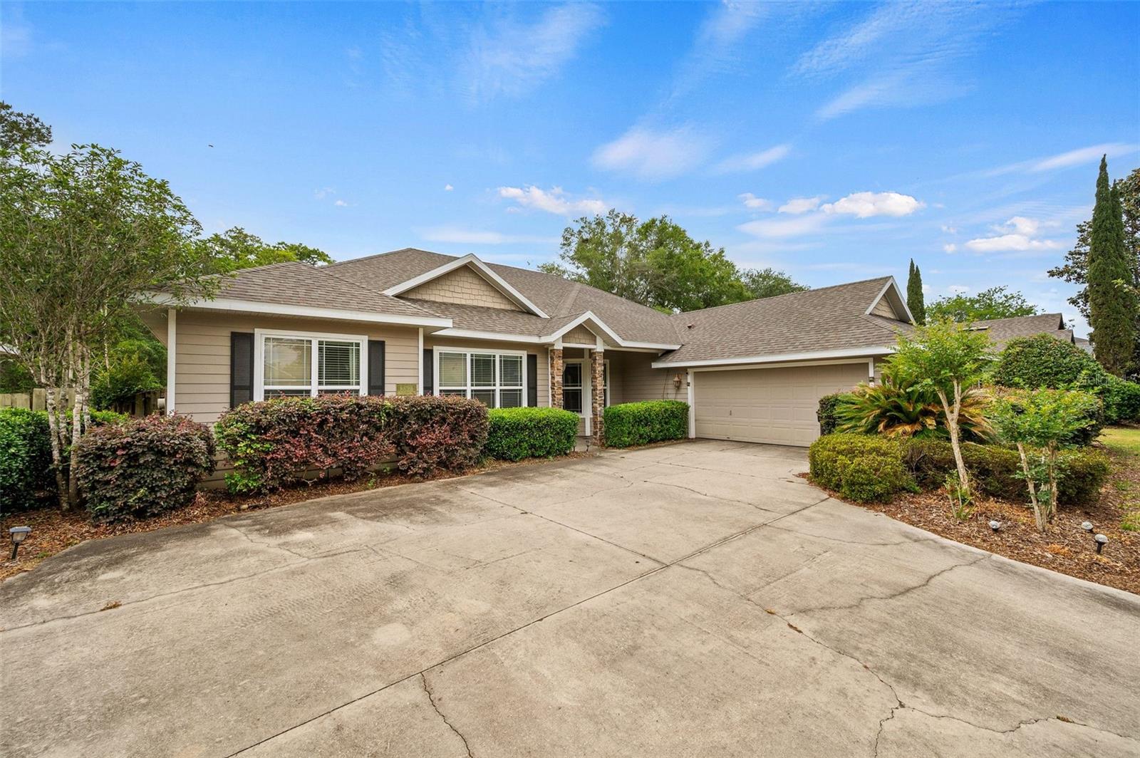 LONGLEAF UNIT 2 PH 5 - Residential Lease