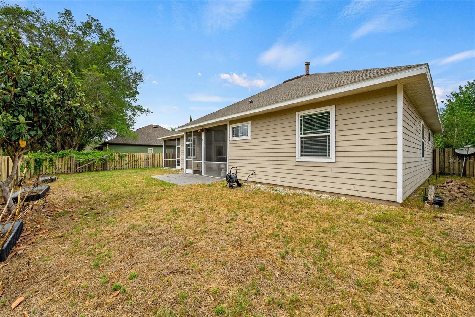 LONGLEAF UNIT 2 PH 5 - Residential Lease