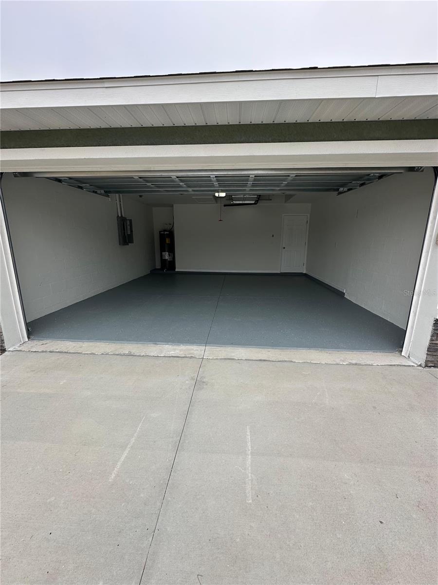 SILVER SPGS SHORES - Residential