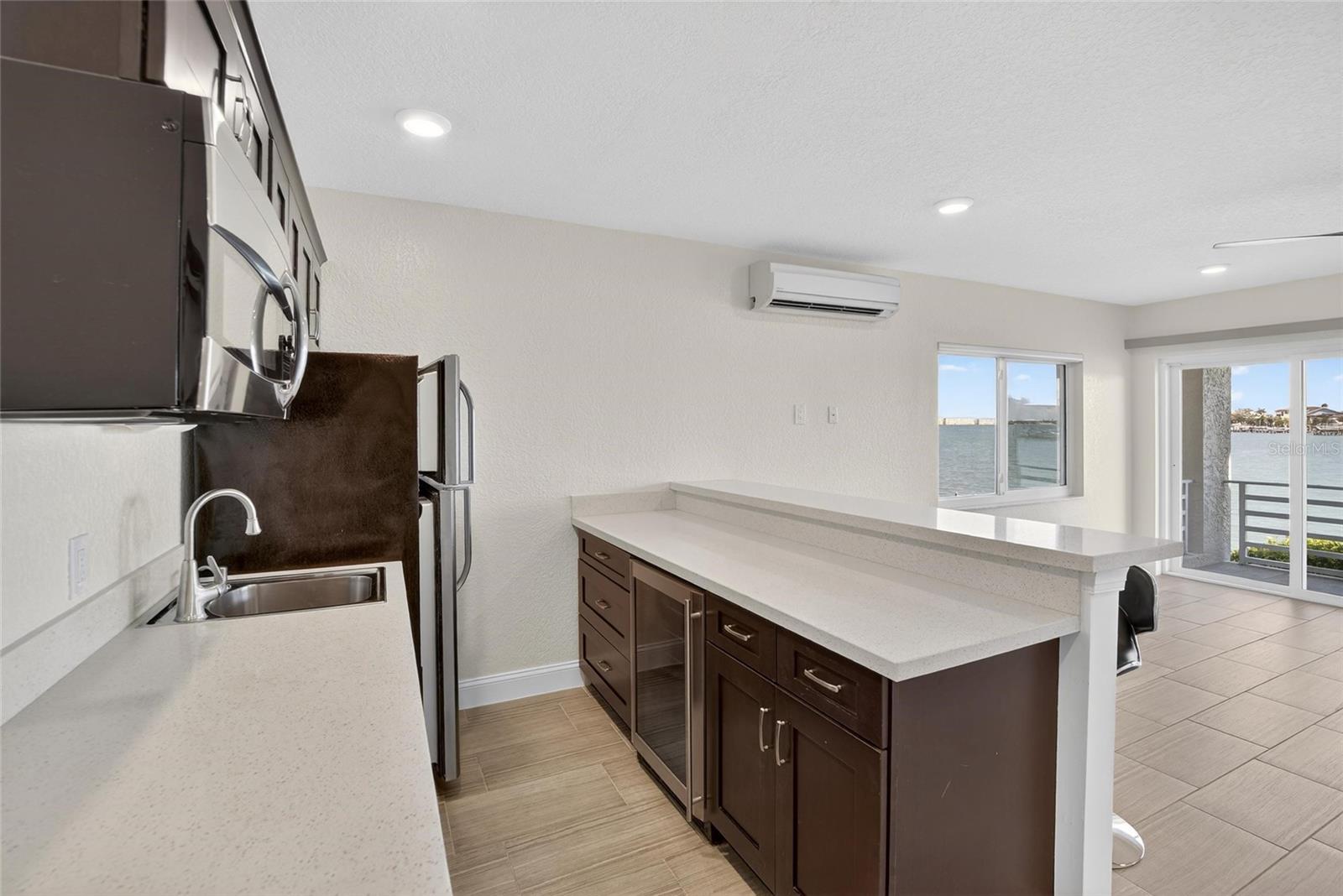 MIRABELLA TWNHMS SUB - Residential