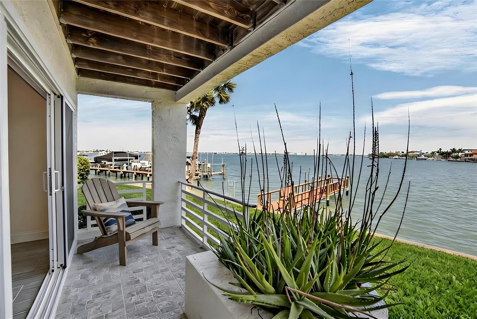 MIRABELLA TWNHMS SUB - Residential