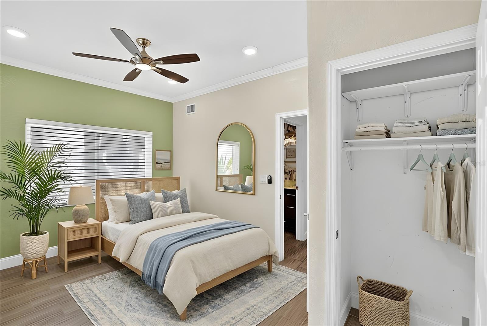 MIRABELLA TWNHMS SUB - Residential