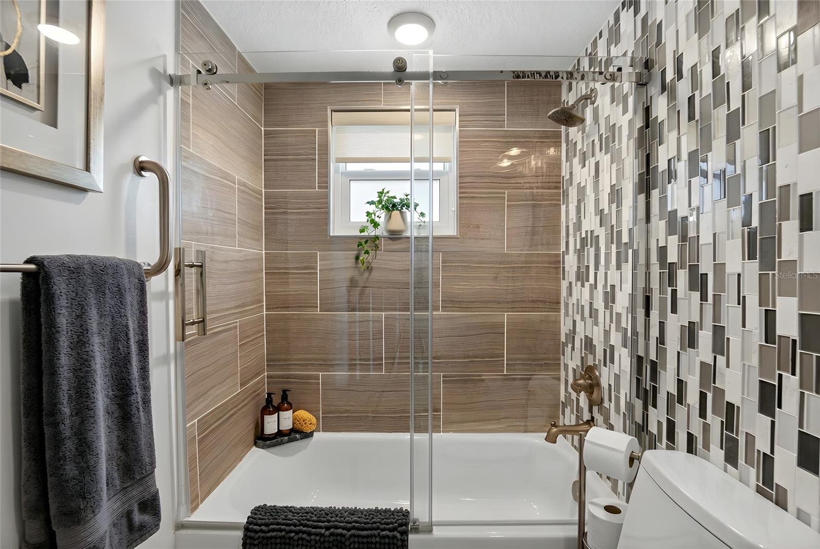 MIRABELLA TWNHMS SUB - Residential