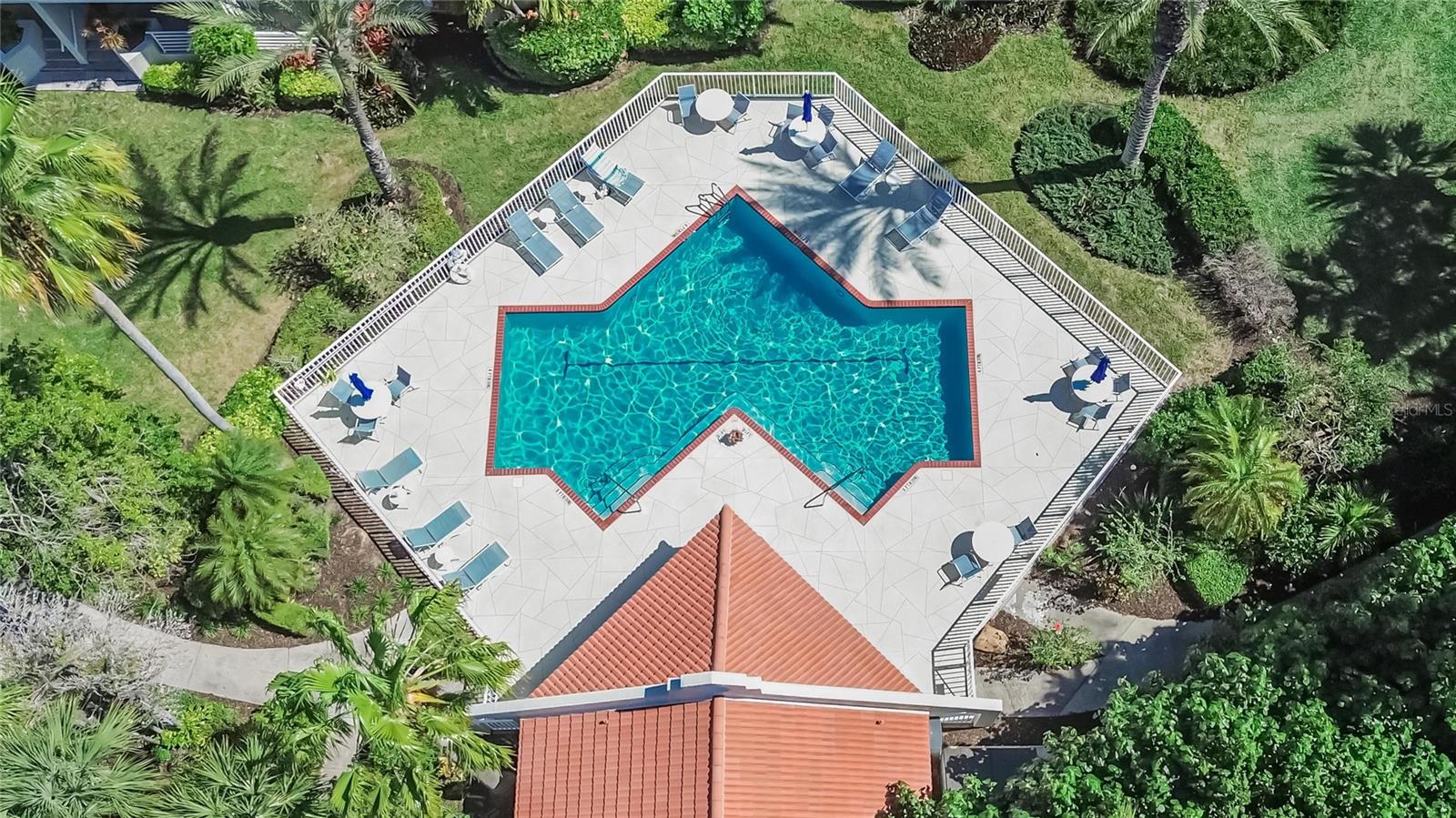 MIRABELLA TWNHMS SUB - Residential