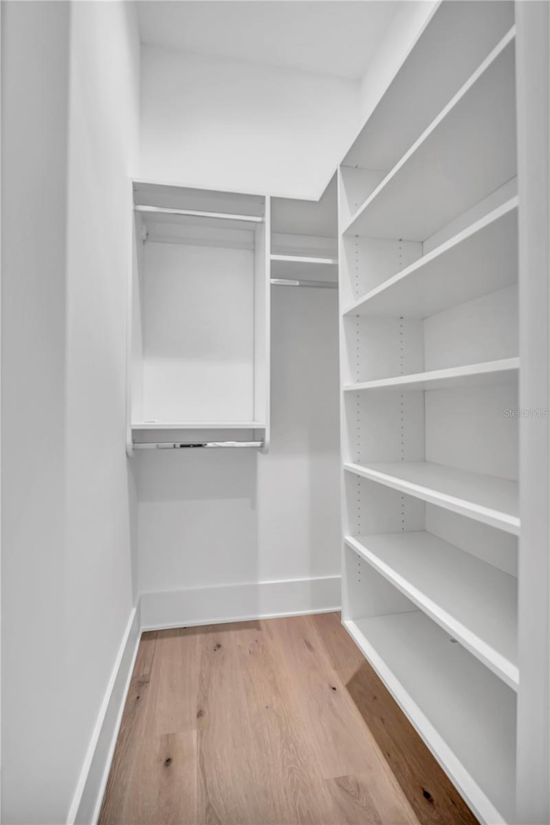 MARYLAND MANOR 2ND UNIT - Residential