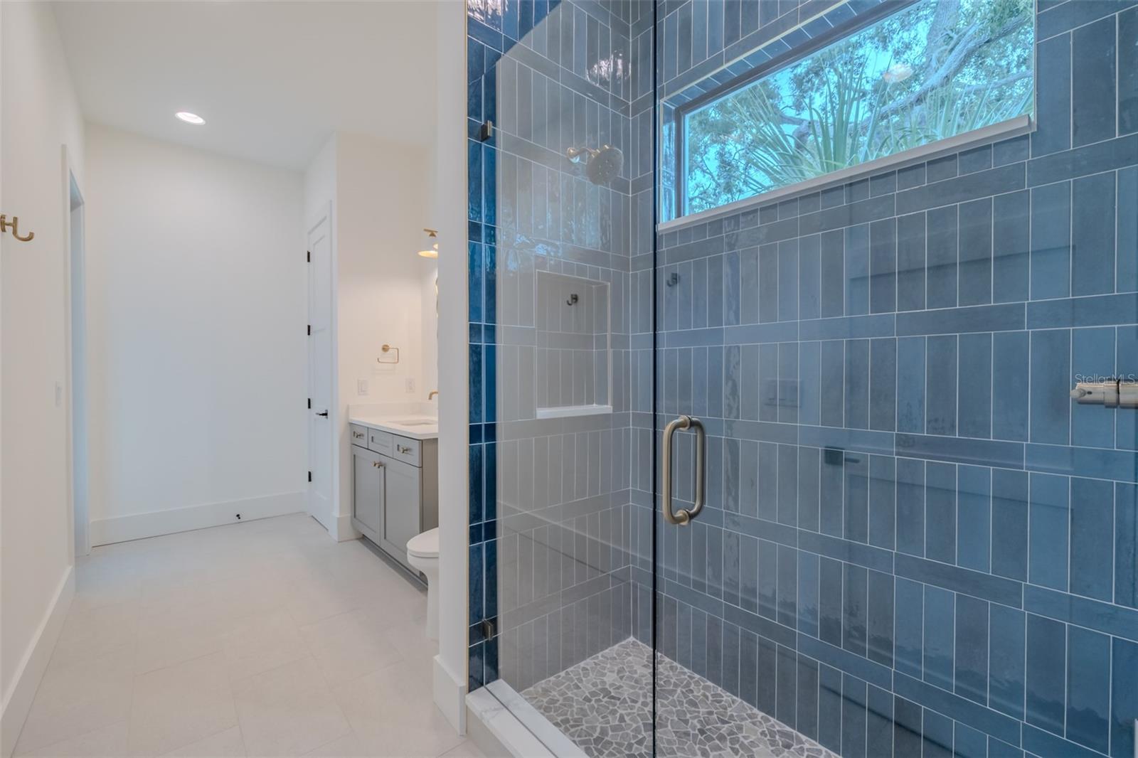 MARYLAND MANOR 2ND UNIT - Residential