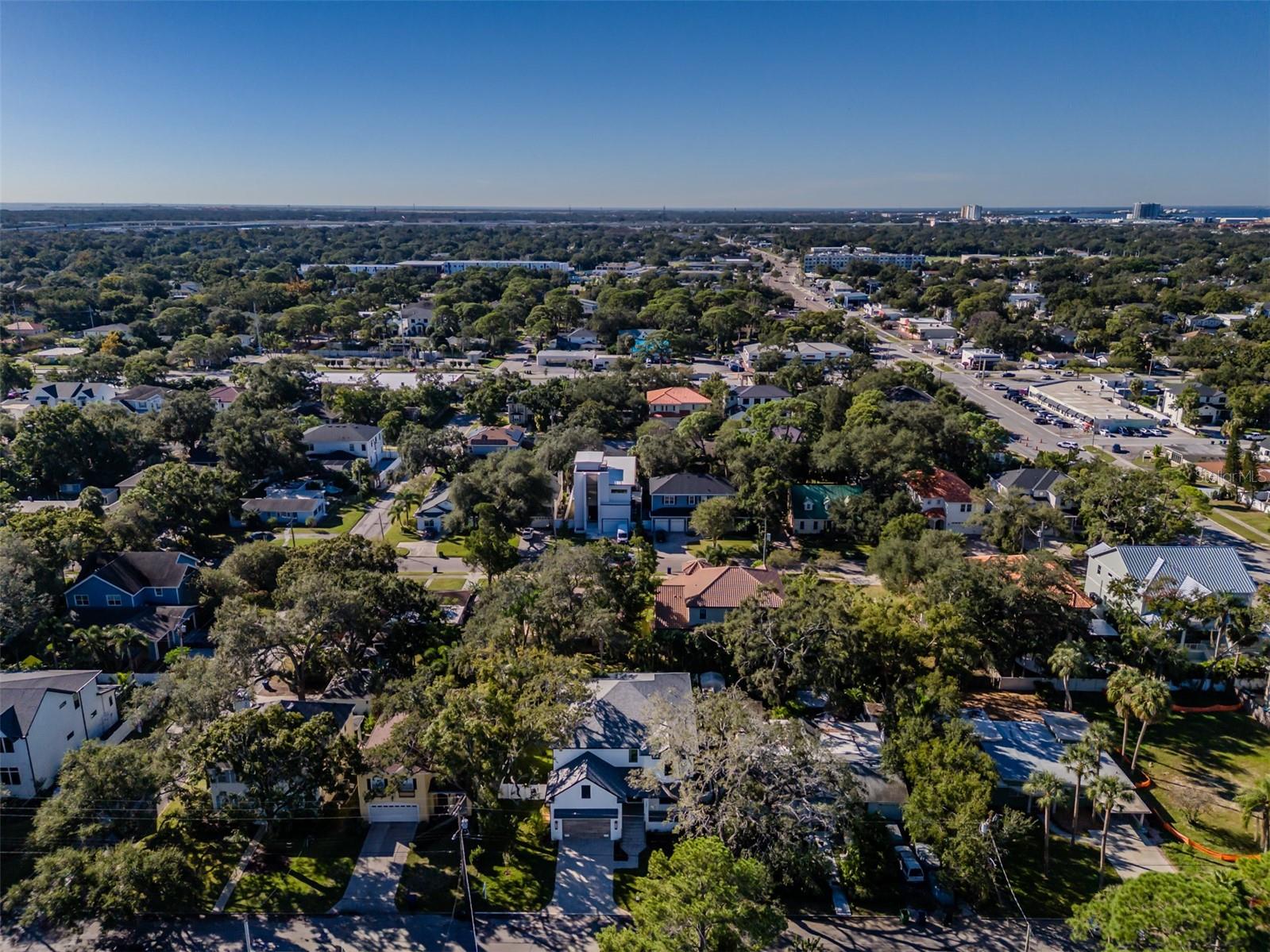 MARYLAND MANOR 2ND UNIT - Residential