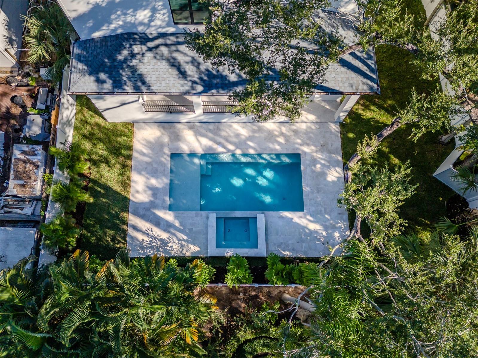 MARYLAND MANOR 2ND UNIT - Residential