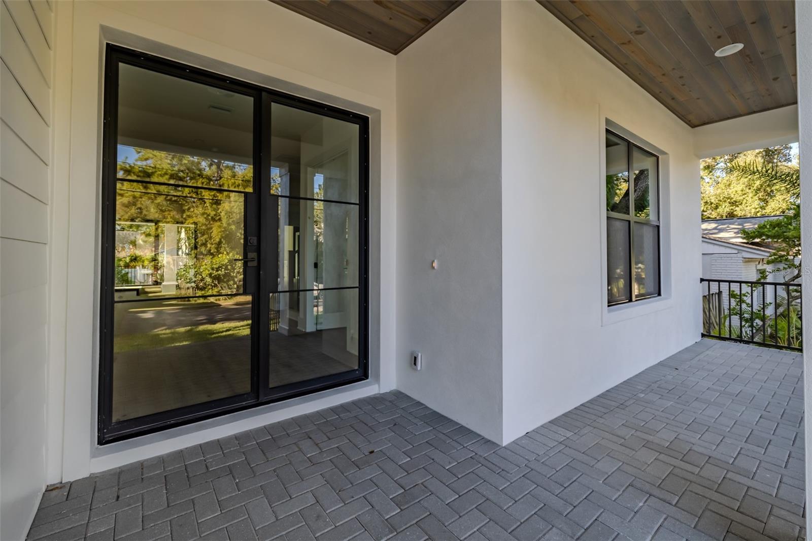 MARYLAND MANOR 2ND UNIT - Residential