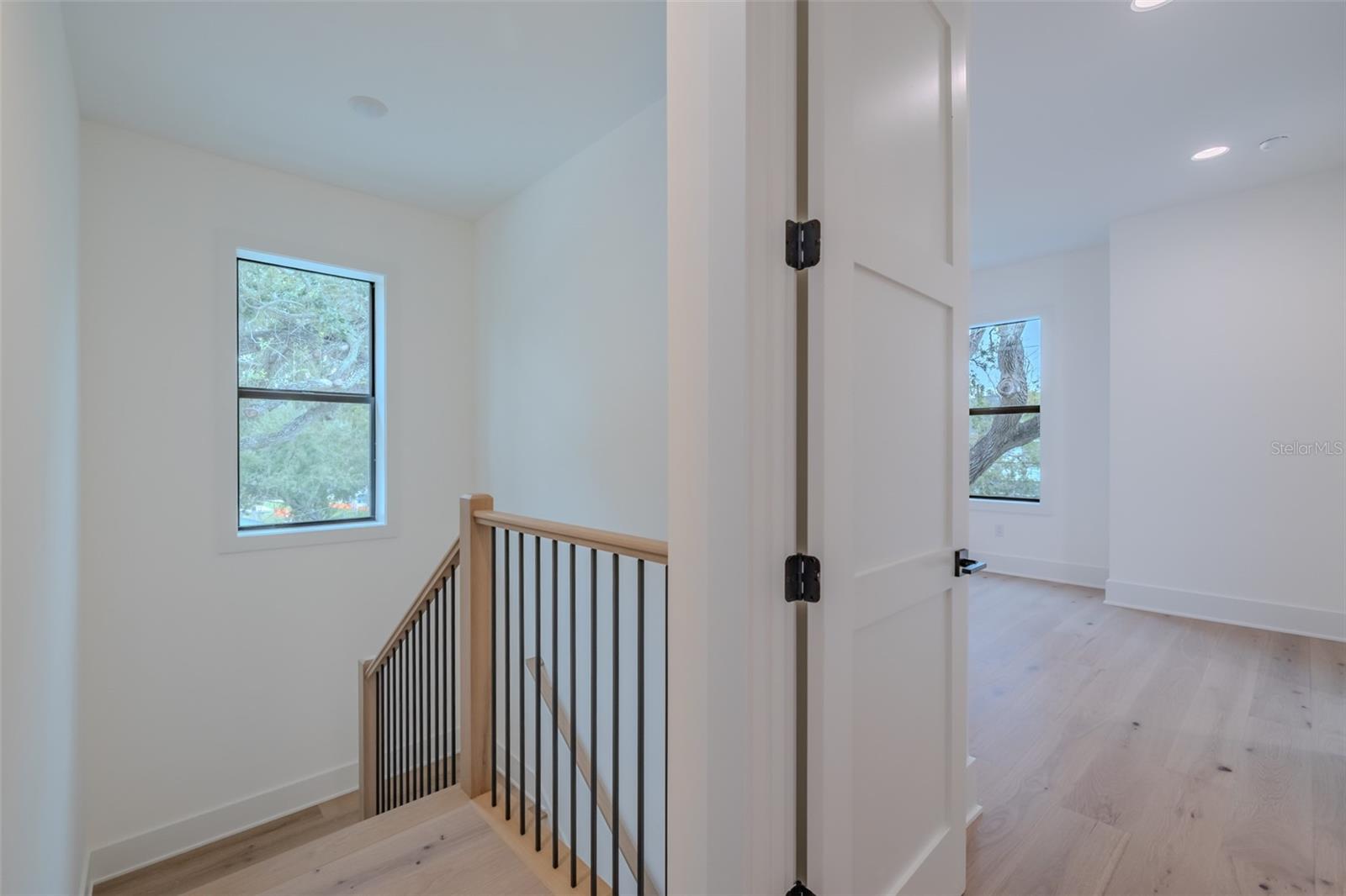 MARYLAND MANOR 2ND UNIT - Residential