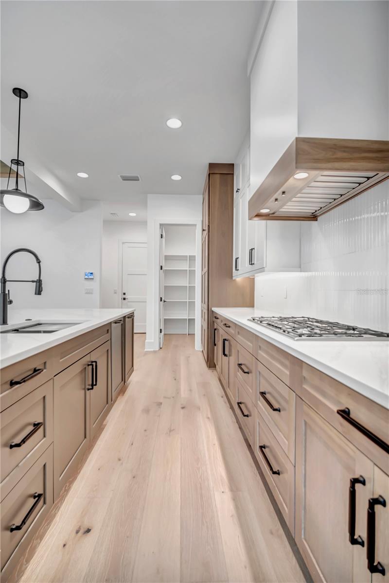 MARYLAND MANOR 2ND UNIT - Residential