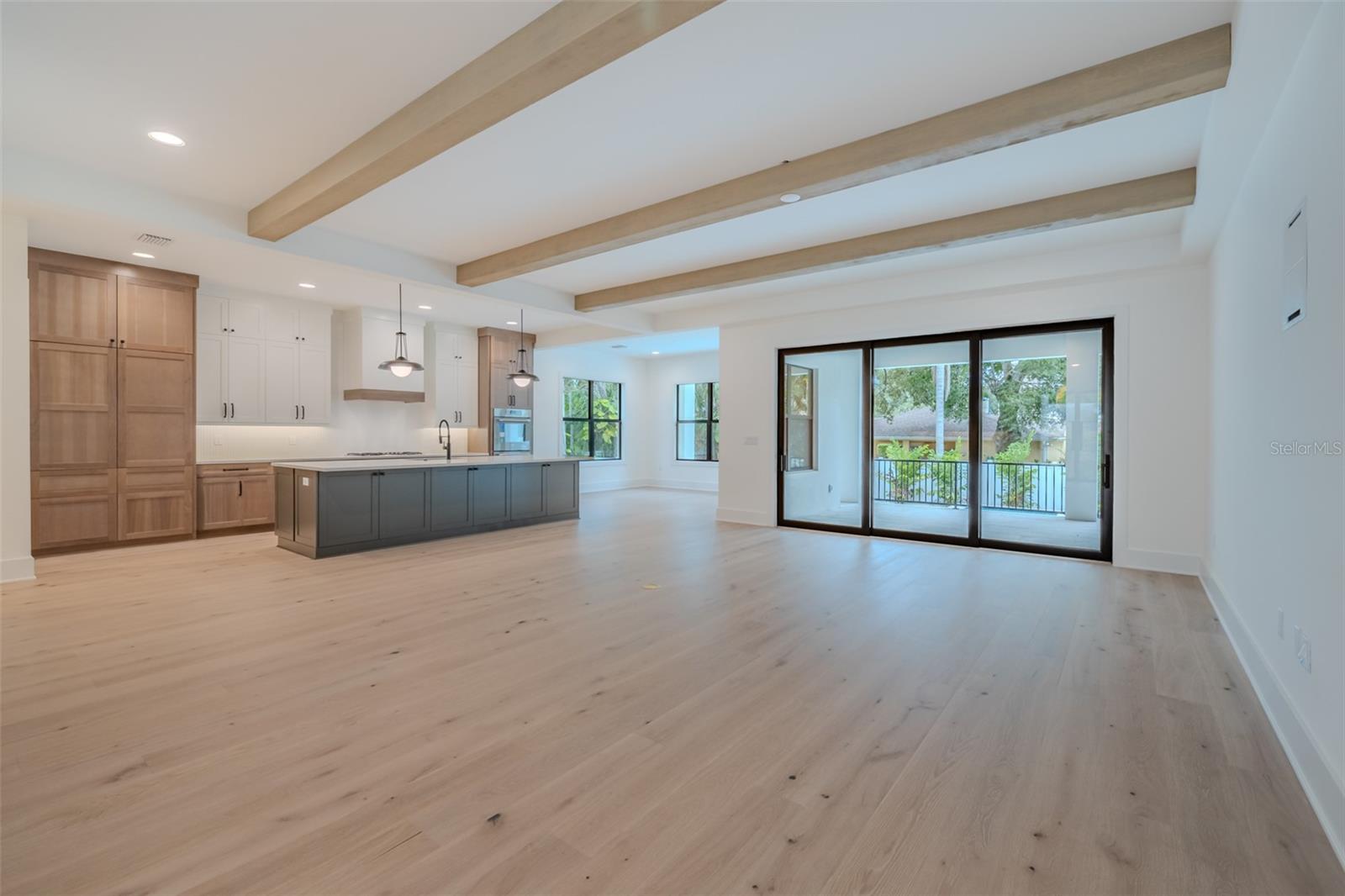 MARYLAND MANOR 2ND UNIT - Residential