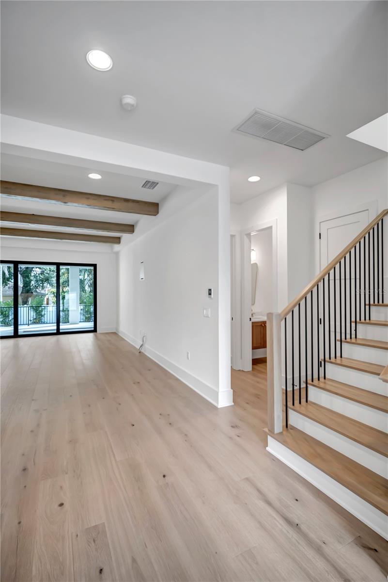 MARYLAND MANOR 2ND UNIT - Residential