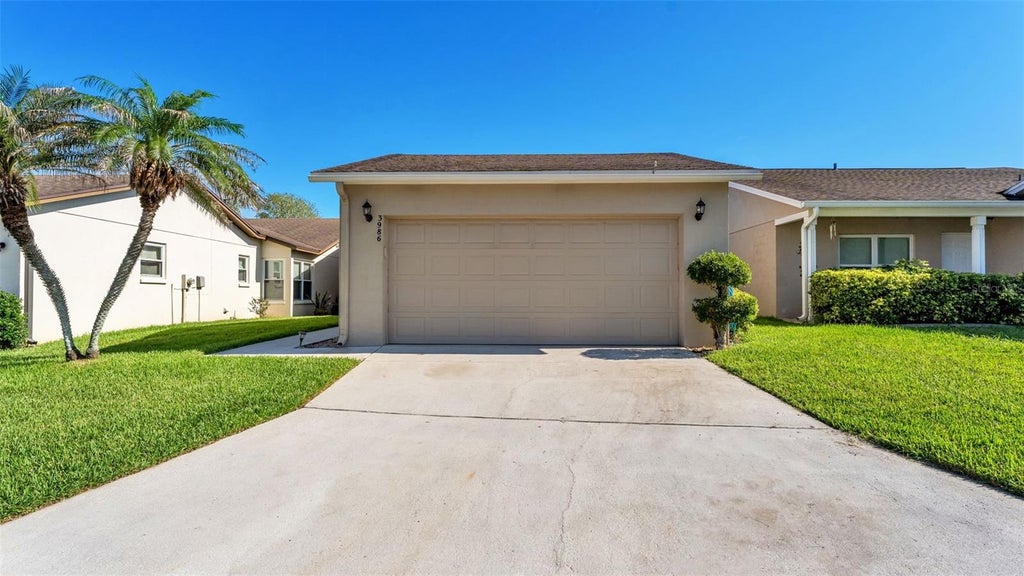 Photo of 3986 Jaclyns Jetty, Winter Haven, FL 33884 (MLS # L4962993)