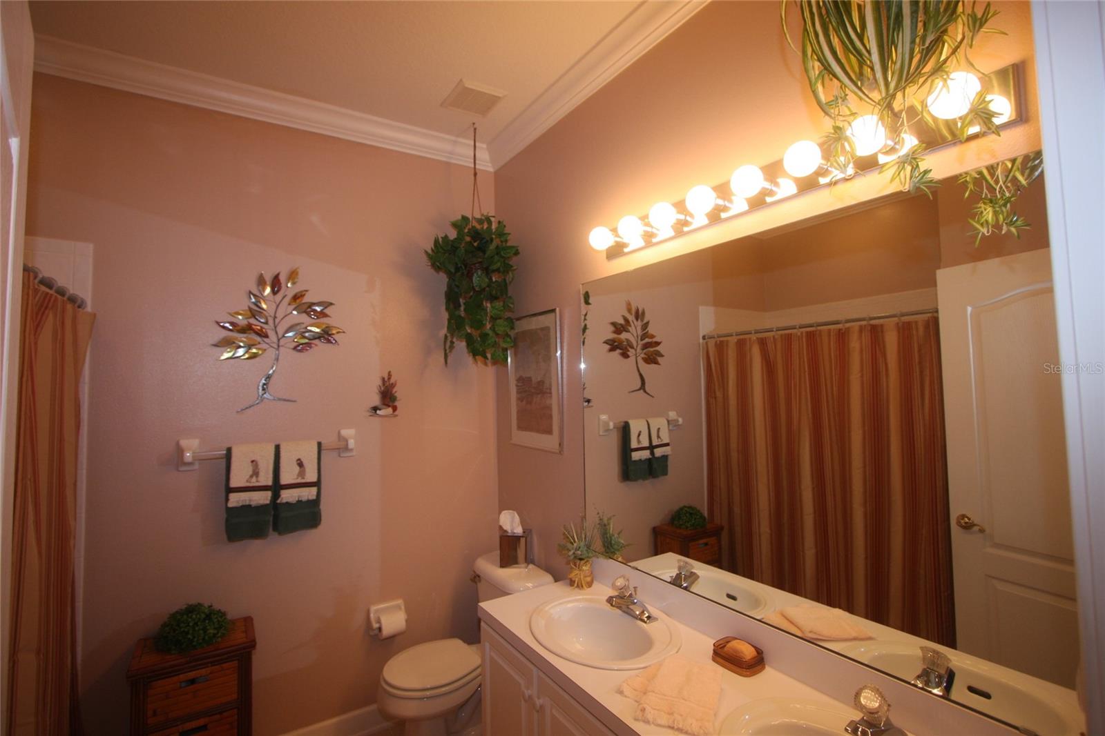 MOUNT DORA COUNTRY CLUB MOUNT DORA PH 02-2 - Residential