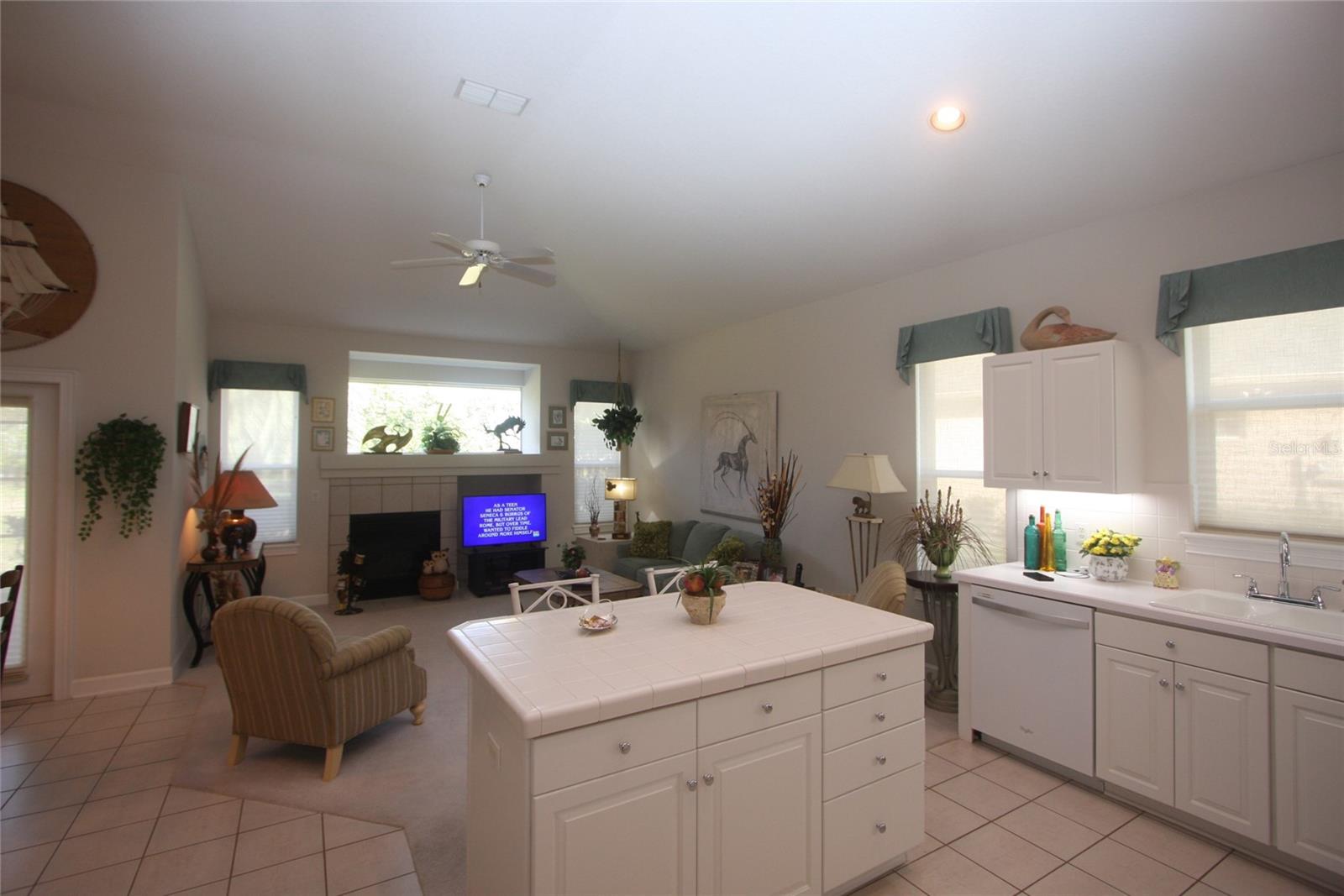 MOUNT DORA COUNTRY CLUB MOUNT DORA PH 02-2 - Residential