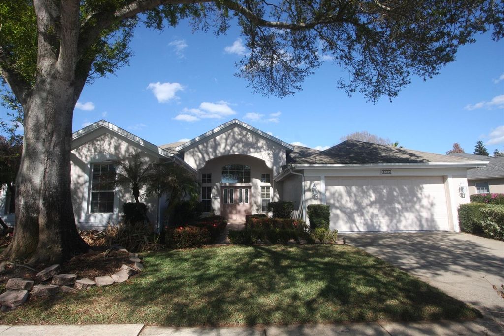Photo of 8055 Laurel Ridge Drive, Mount Dora, FL 32757 (MLS # O6386865)