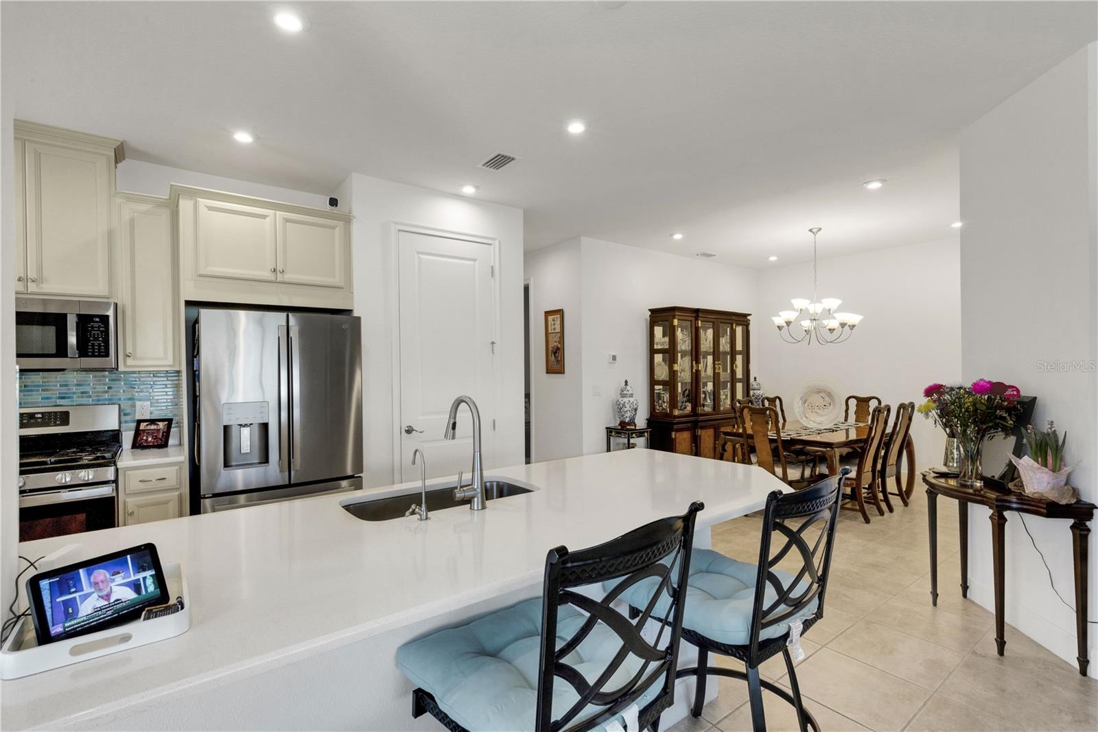 ARTISAN LAKES ESPLANADE PH IV SUBPH A, B, - Residential