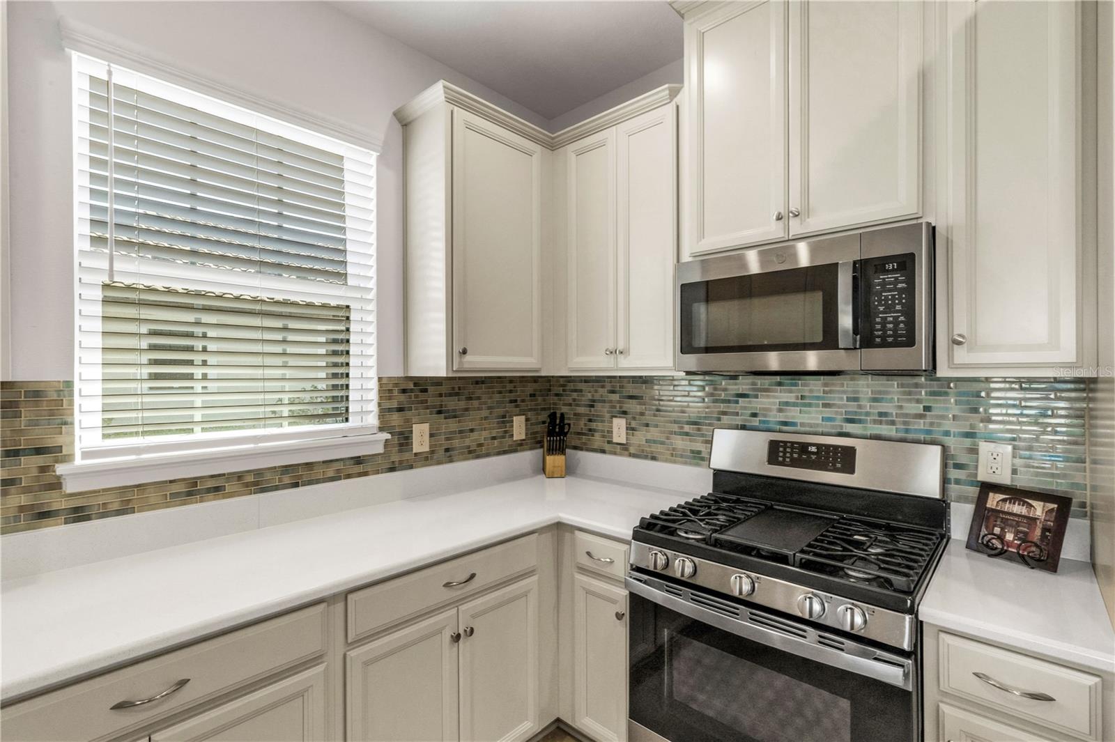 ARTISAN LAKES ESPLANADE PH IV SUBPH A, B, - Residential